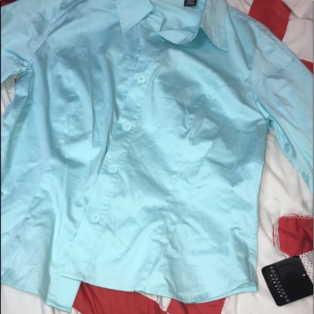 Apostrophe button up